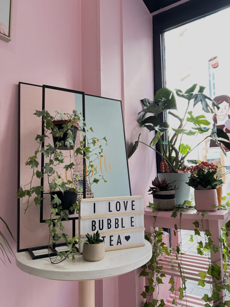 Boutique Hello Tea