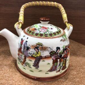 Théière – motif famille chinoise