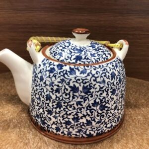 Théière – motif fleuri bleu