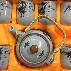 Théière avec son lot de 6 tasses – motif bambou
